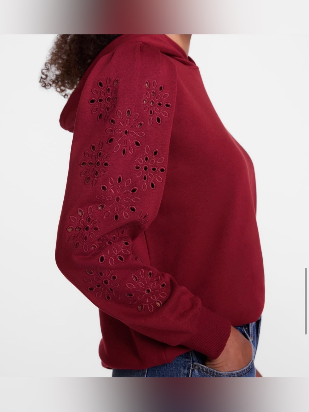 P10 Scenario Maroon Eyelet Sleeve Hoodie – Size XL